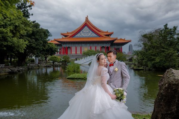 2f7e3765-5058-42ec-94b3-4b6a7369f26e-1