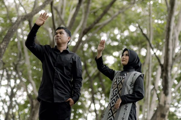 788555E8-5978-461E-8CAD-37357285B96C