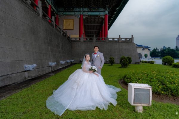 8c270319-8fb2-4dd6-ba06-8b0e850d95ce-1