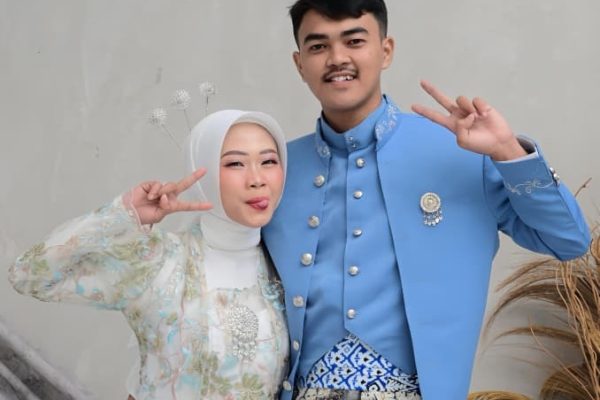 d3a75cff-4f39-4802-b151-7b517a6665b1