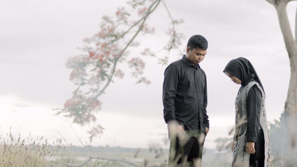 E98CCA33-E316-4AB0-ADA0-F0000C91E039